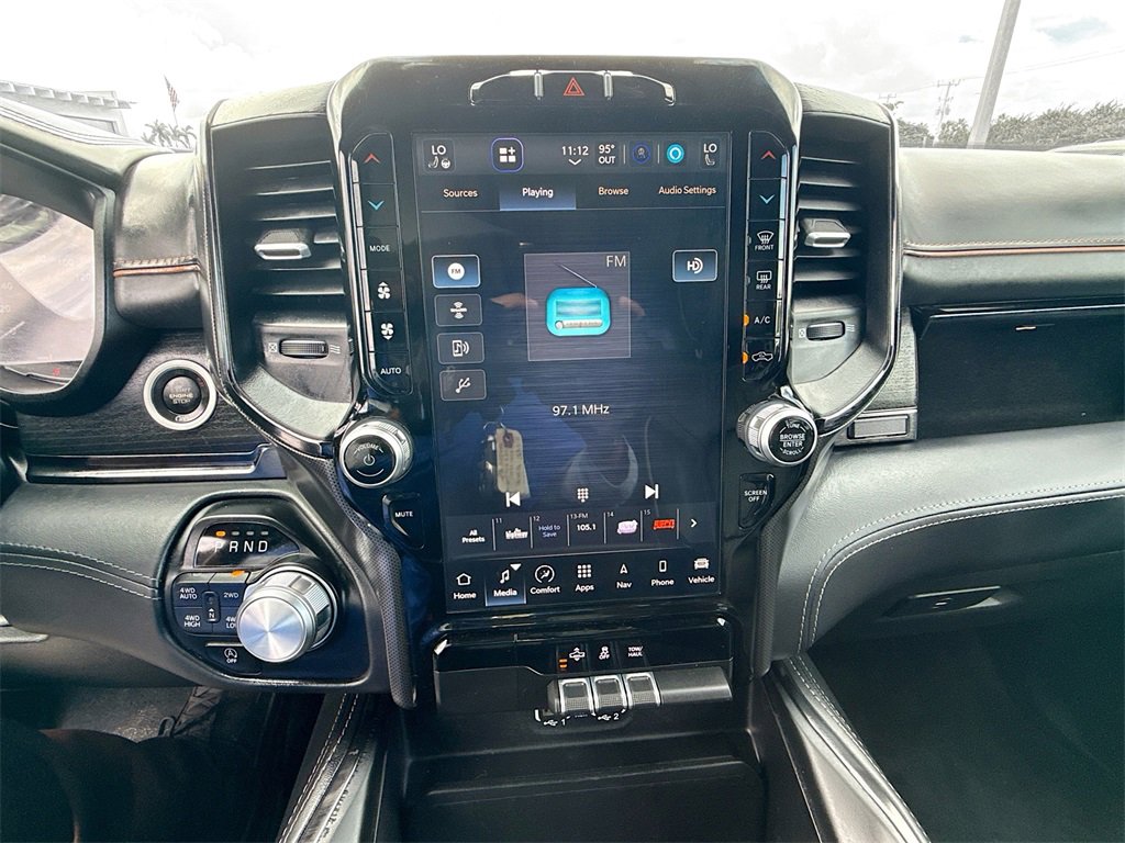 Used 2023 RAM 1500 Limited w/ Body Color Bumper Group image 17