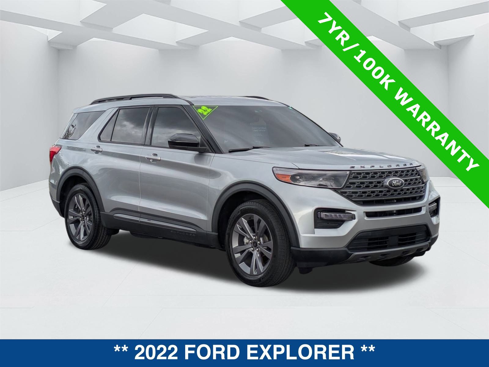 Certified 2022 Ford Explorer XLT w/ Equipment Group 202A image 2