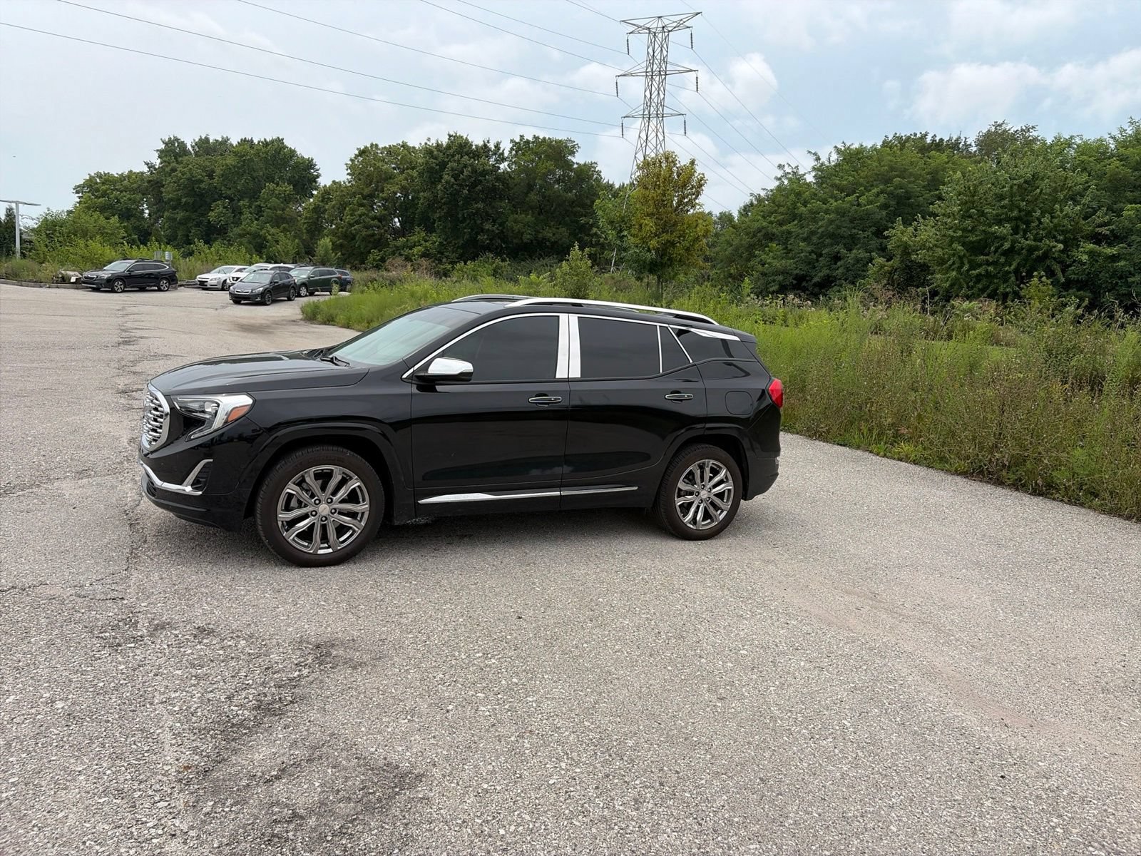 Used 2018 GMC Terrain Denali w/ Advanced Safety Package AWD/4WD image 17