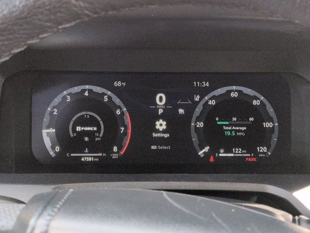 Used 2024 Toyota Tacoma SR5 AWD/4WD image 11