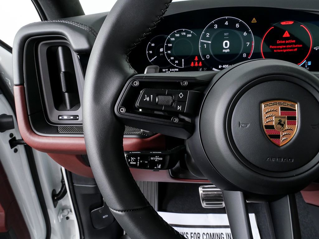 New 2026 Porsche Cayenne GTS image 10