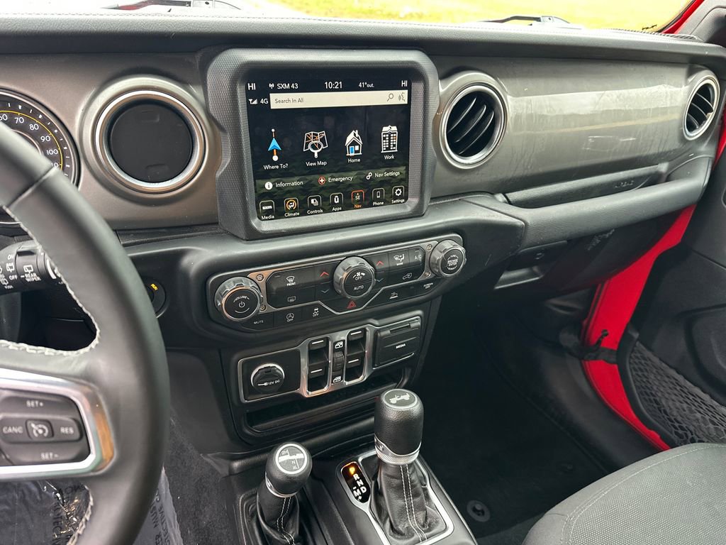 Used 2022 Jeep Wrangler Unlimited Sahara image 28