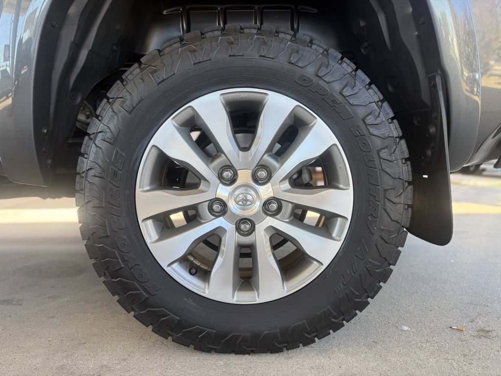 Used 2017 Toyota Tundra Limited image 11