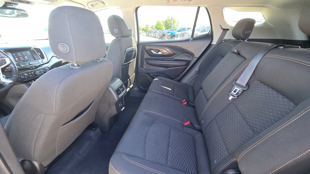 Used 2020 GMC Terrain SLE w/ Driver Convenience Package AWD/4WD image 13