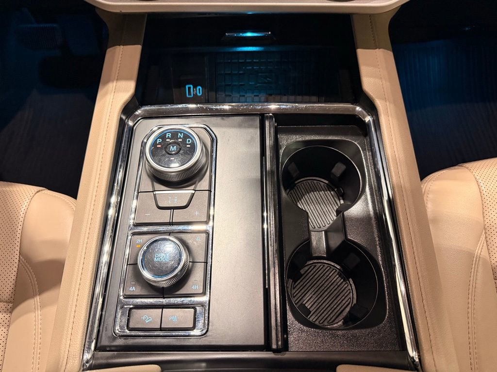 Used 2022 Ford Expedition XLT image 28