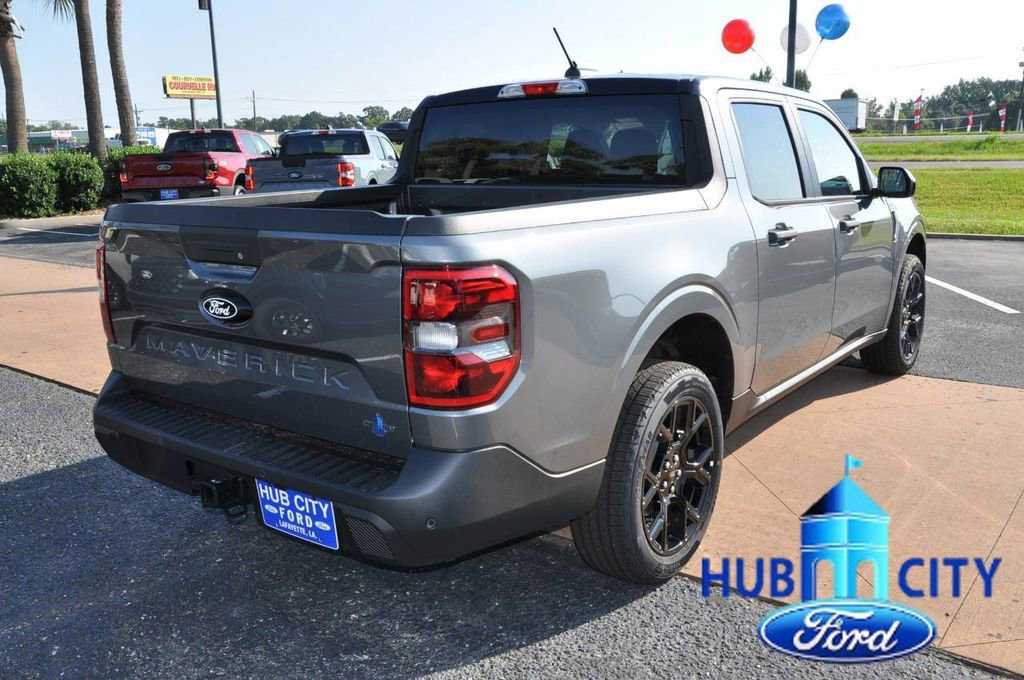 New 2025 Ford Maverick XLT w/ Black Appearance Package image 5