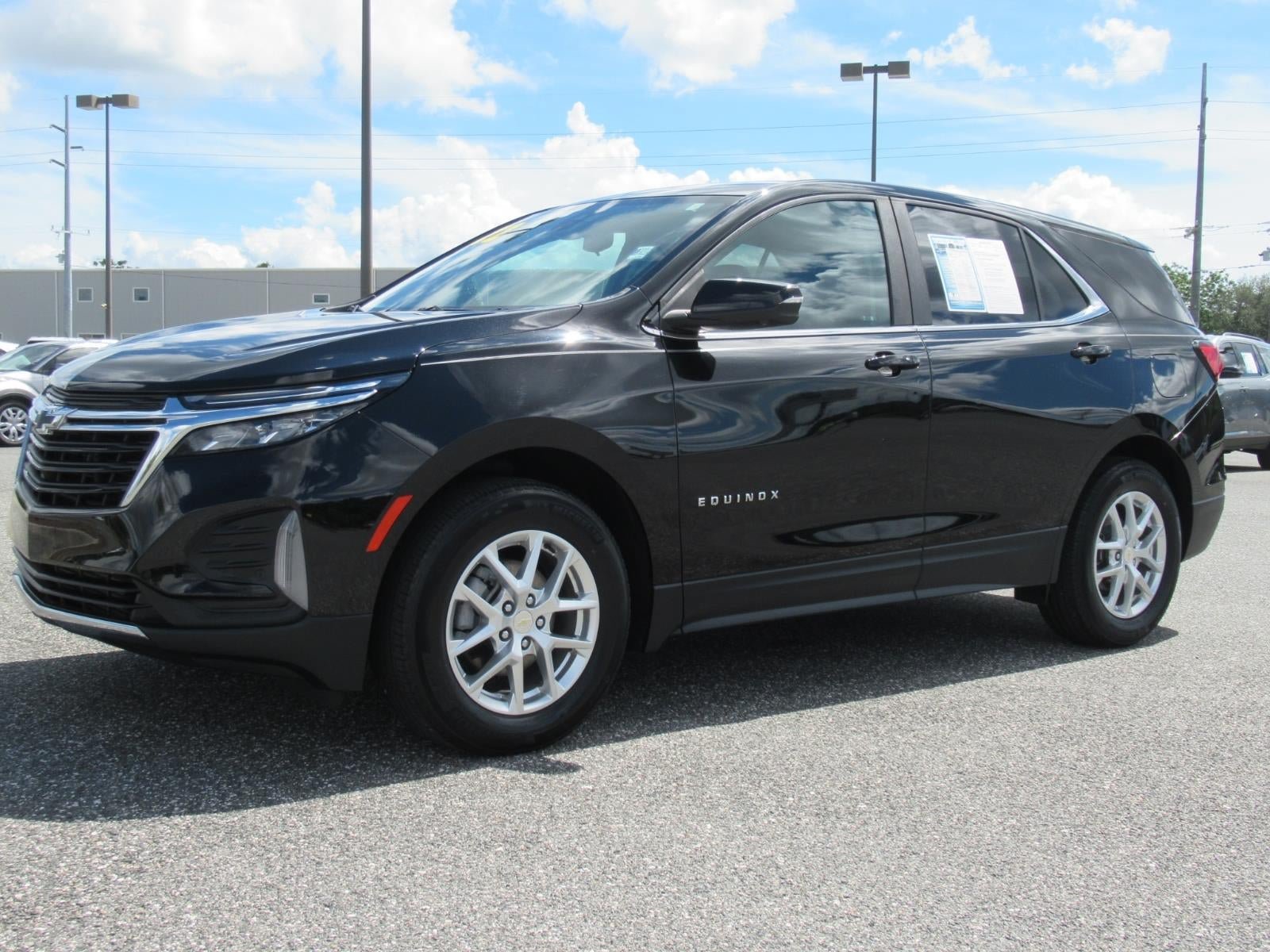 Used 2022 Chevrolet Equinox LT FWD image 3