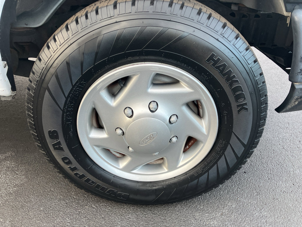 Used 2014 Ford E-350 and Econoline 350 Super Duty image 12