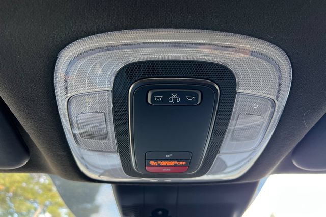Certified 2025 Hyundai Elantra SEL FWD image 37
