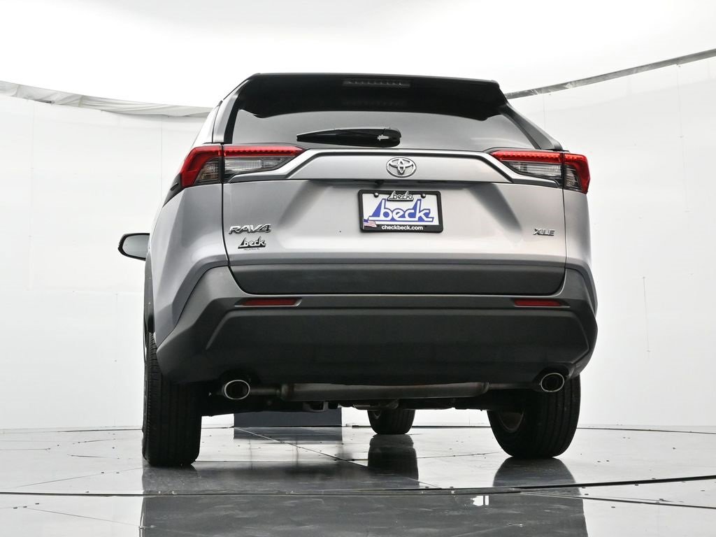 Used 2025 Toyota RAV4 XLE image 39