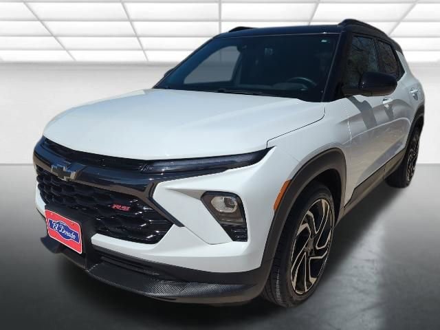 Used 2024 Chevrolet TrailBlazer RS w/ Driver Confidence Package image 21