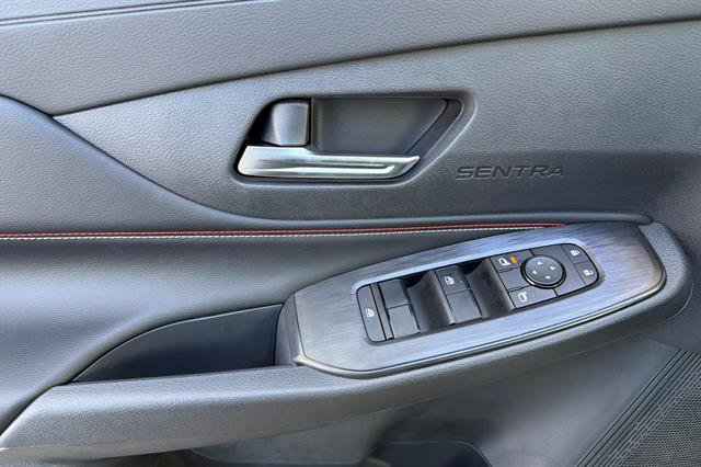 New 2027 Nissan Sentra SR w/ Floor Mat Package FWD image 11