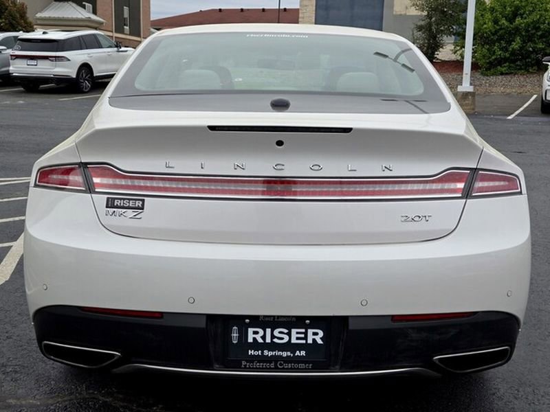 Used 2017 Lincoln MKZ Select w/ Select Plus Package image 4