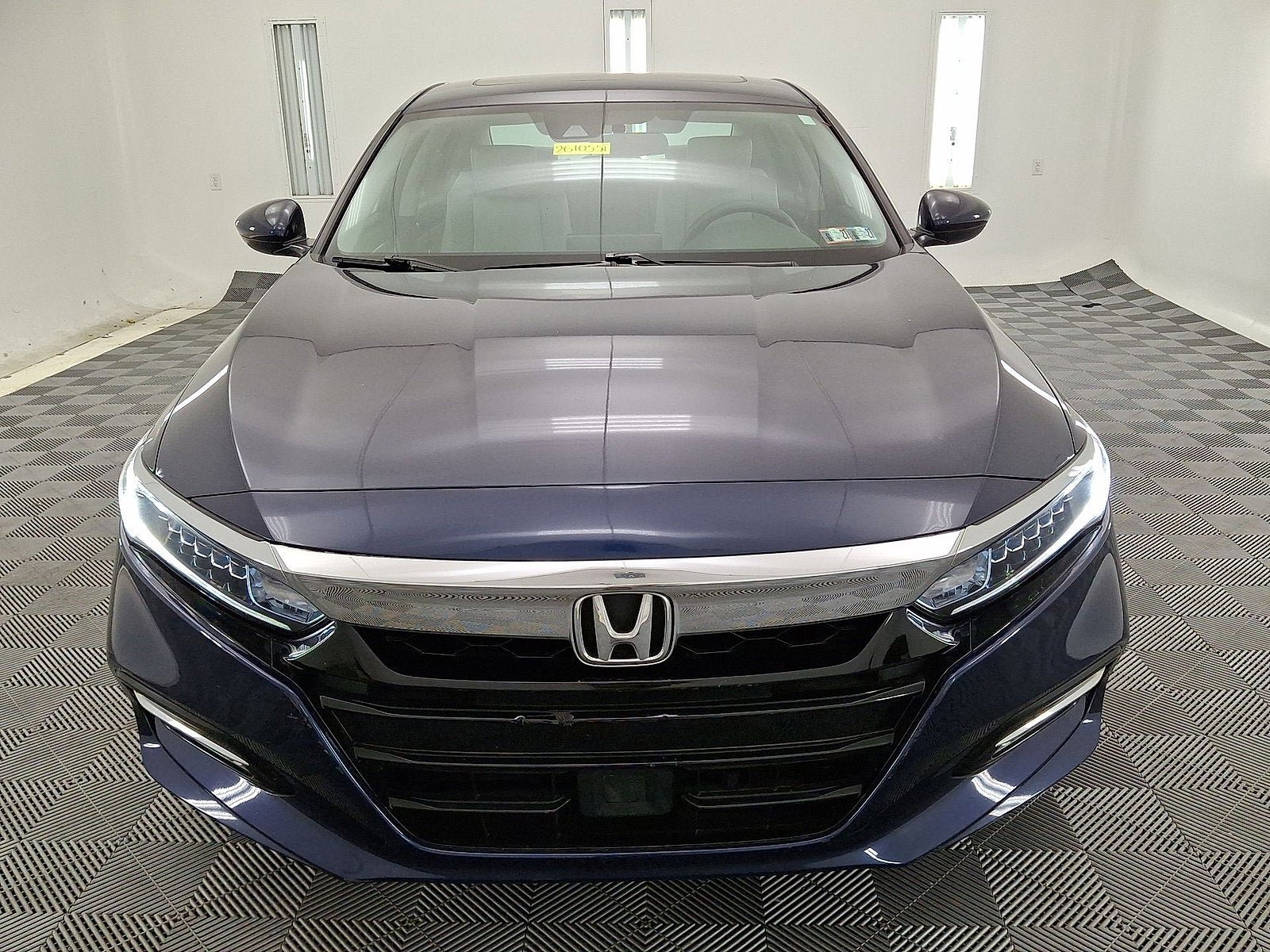 Used 2020 Honda Accord EX image 29