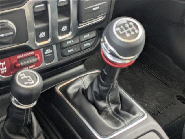 Used 2024 Jeep Wrangler Willys image 11