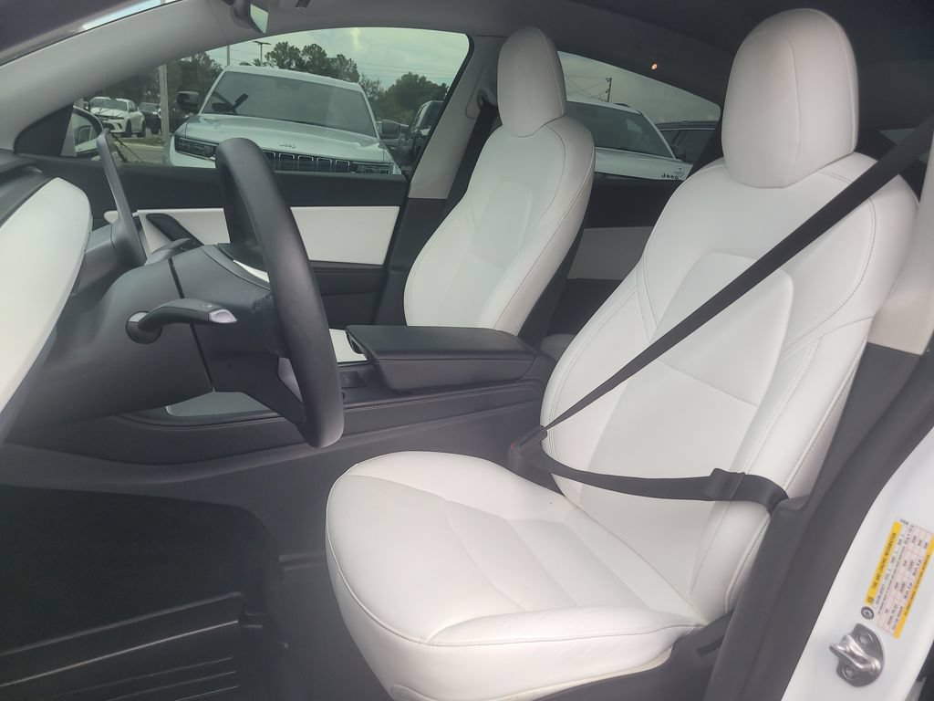 Used 2022 Tesla Model Y Performance AWD/4WD image 21