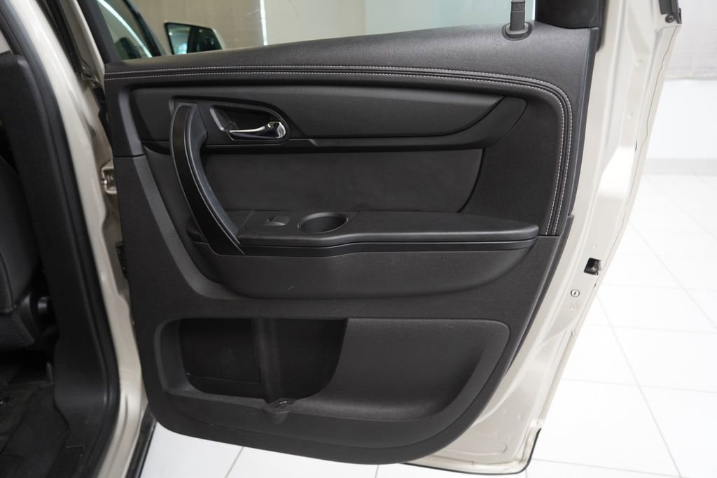 Used 2013 Chevrolet Traverse LT w/ All-Star Edition image 31