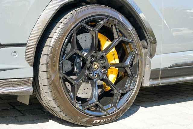 Used 2023 Lamborghini Urus Performante image 45