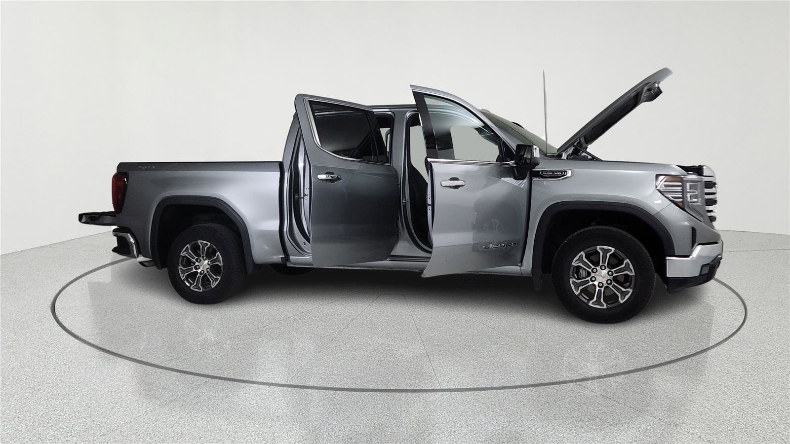 Used 2025 GMC Sierra 1500 SLT AWD/4WD image 8