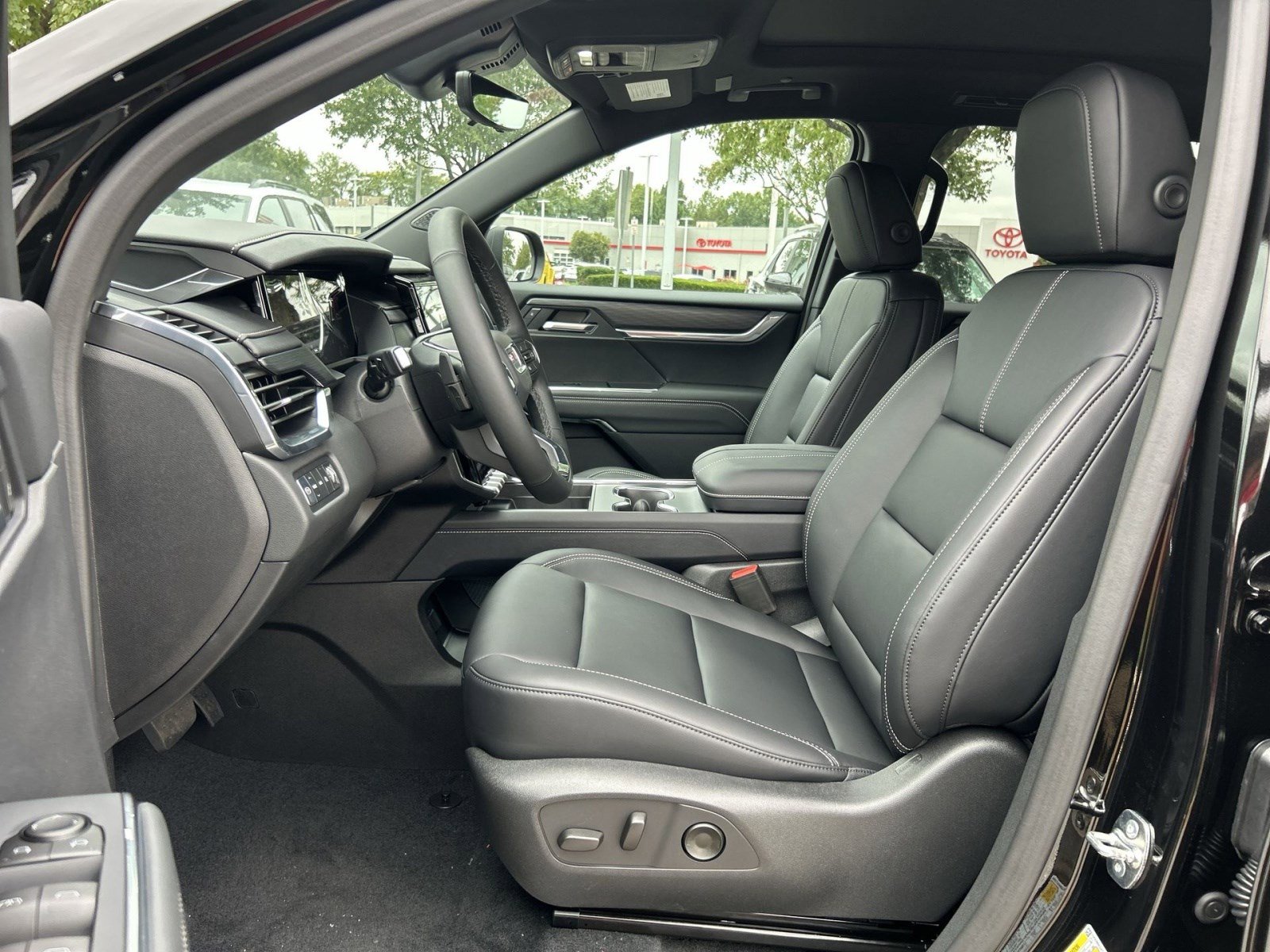 New 2026 GMC Acadia Elevation w/ Elevation Premium Package image 12