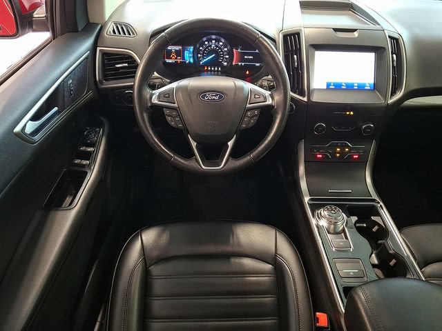 Used 2020 Ford Edge SEL w/ Convenience Package AWD/4WD image 11