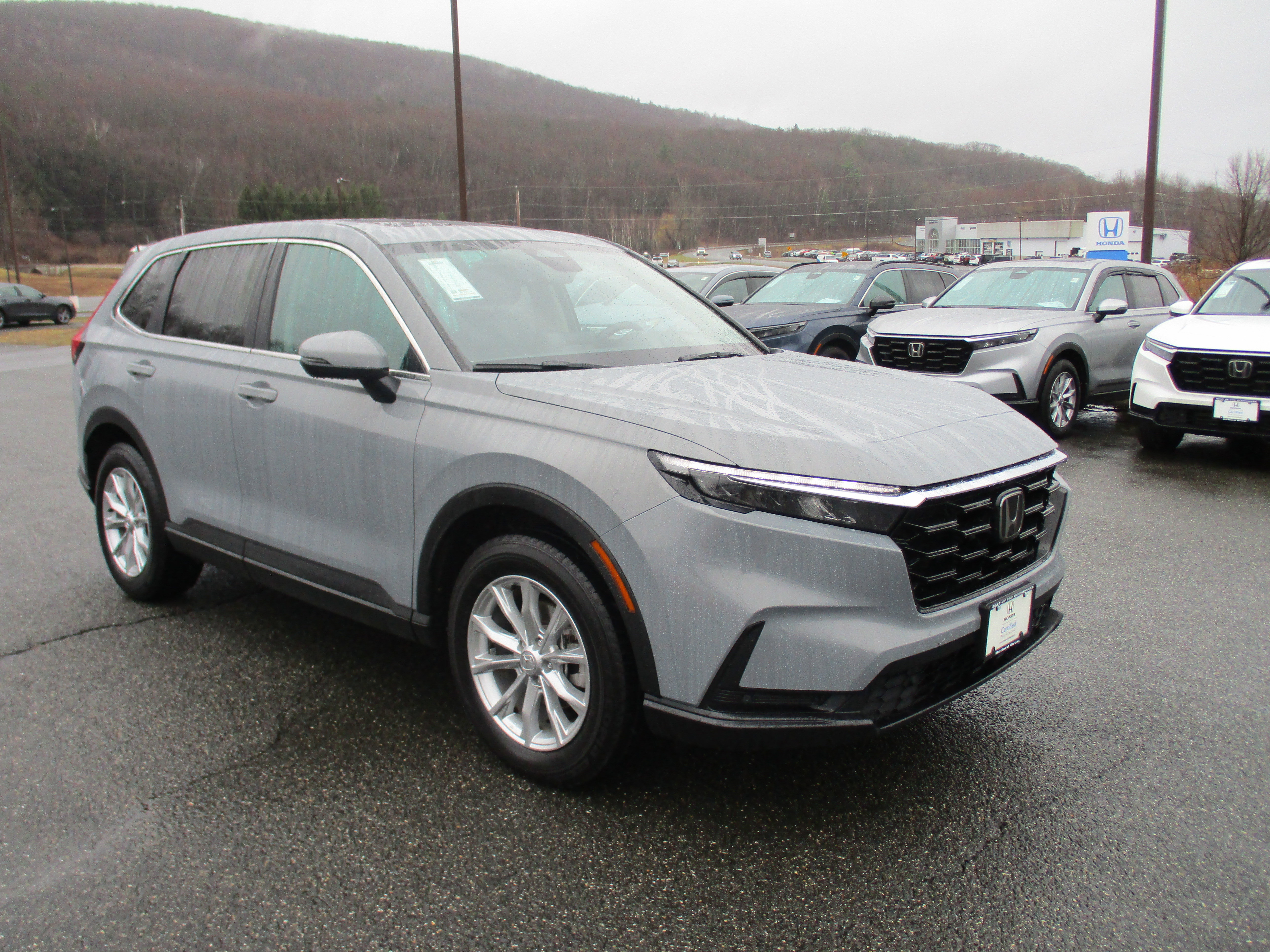 Certified 2025 Honda CR-V EX-L image 3