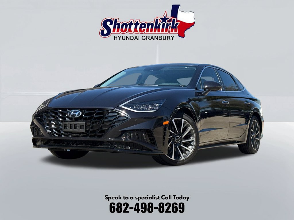 Used 2023 Hyundai Sonata Limited w/ Preferred Accessory Package FWD image 1