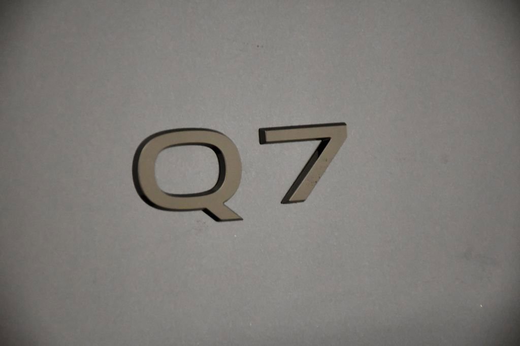 New 2026 Audi Q7 2.0T Premium image 9
