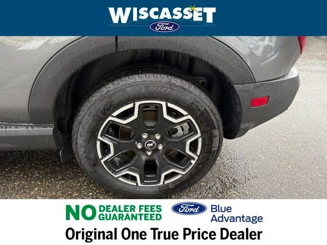 Used 2025 Ford Bronco Sport Outer Banks w/ Outer Banks Tech Package+ AWD/4WD image 35