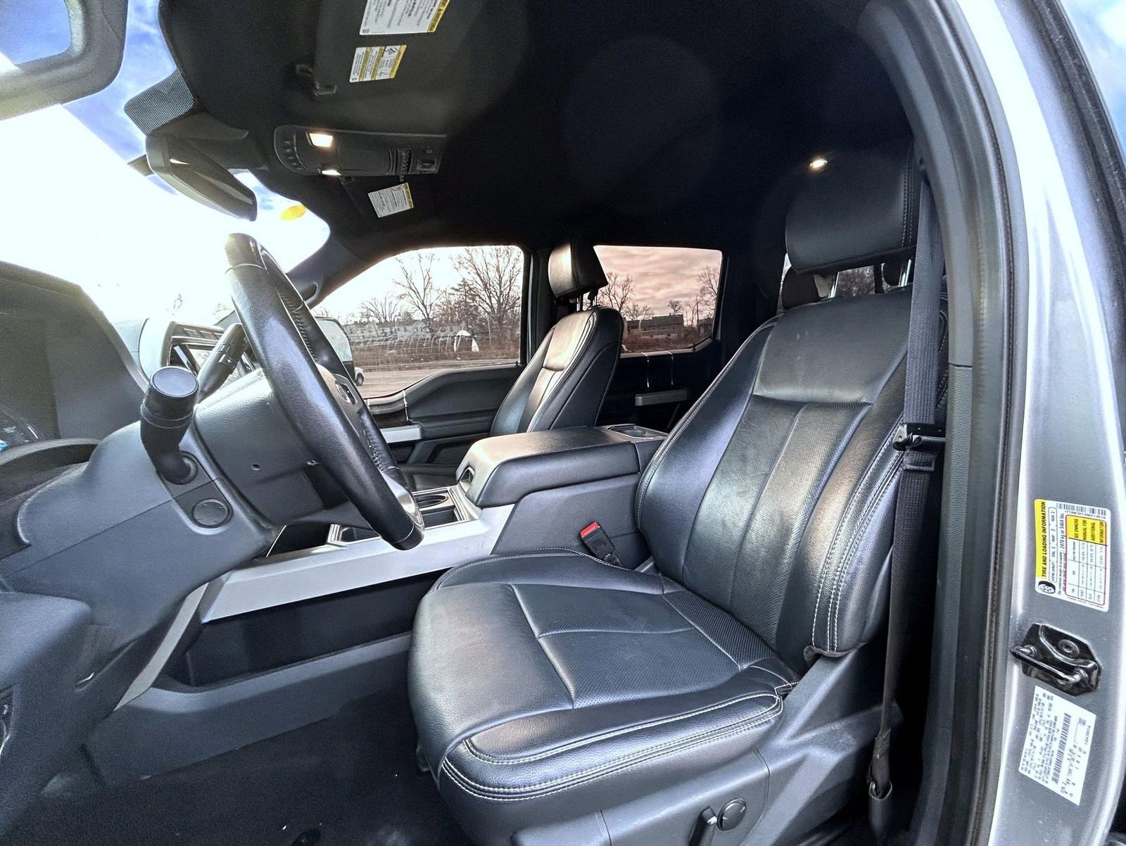 Used 2022 Ford F350 Lariat w/ Lariat Ultimate Package image 10