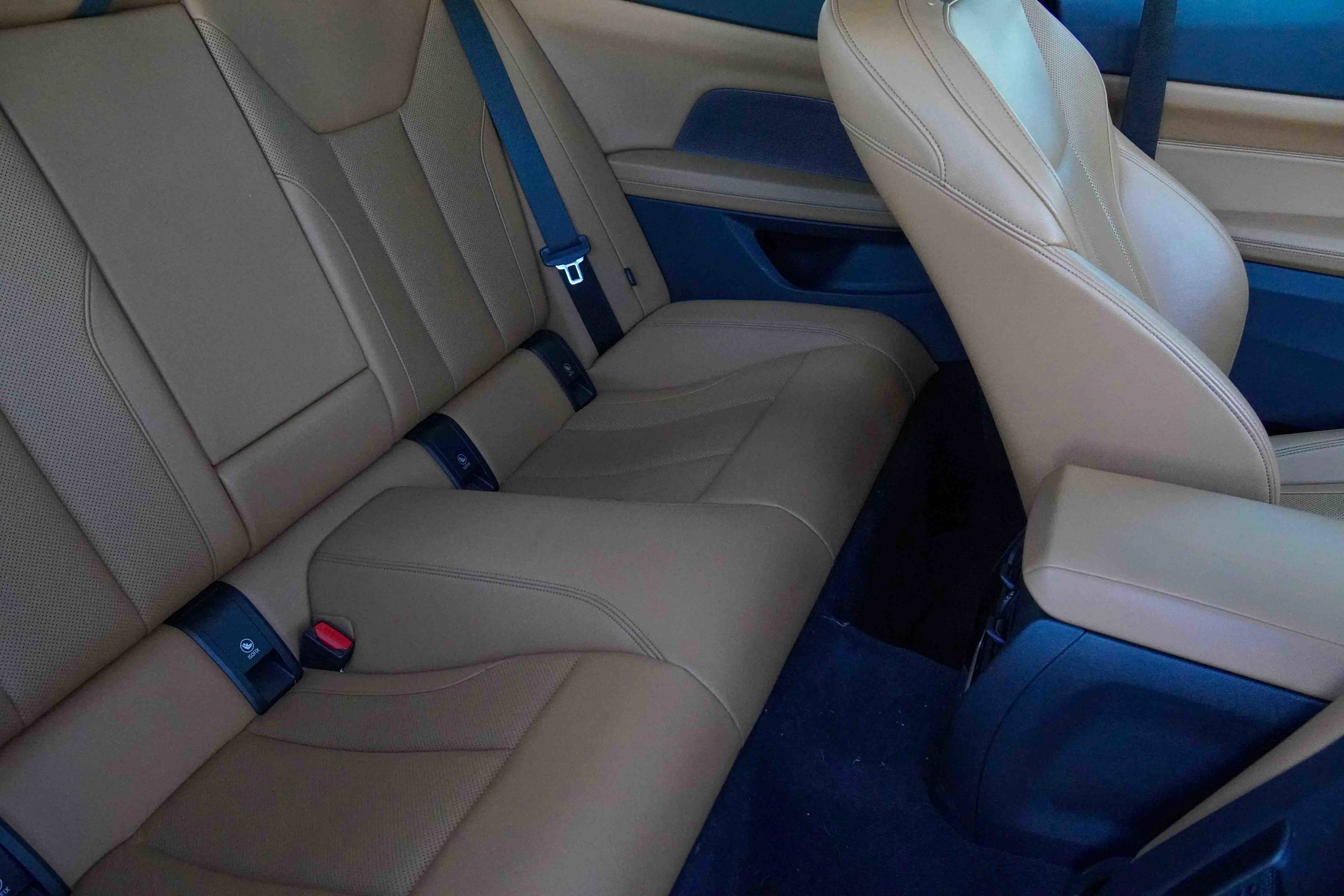 Certified 2022 BMW 430i xDrive Coupe w/ M Sport Package image 37