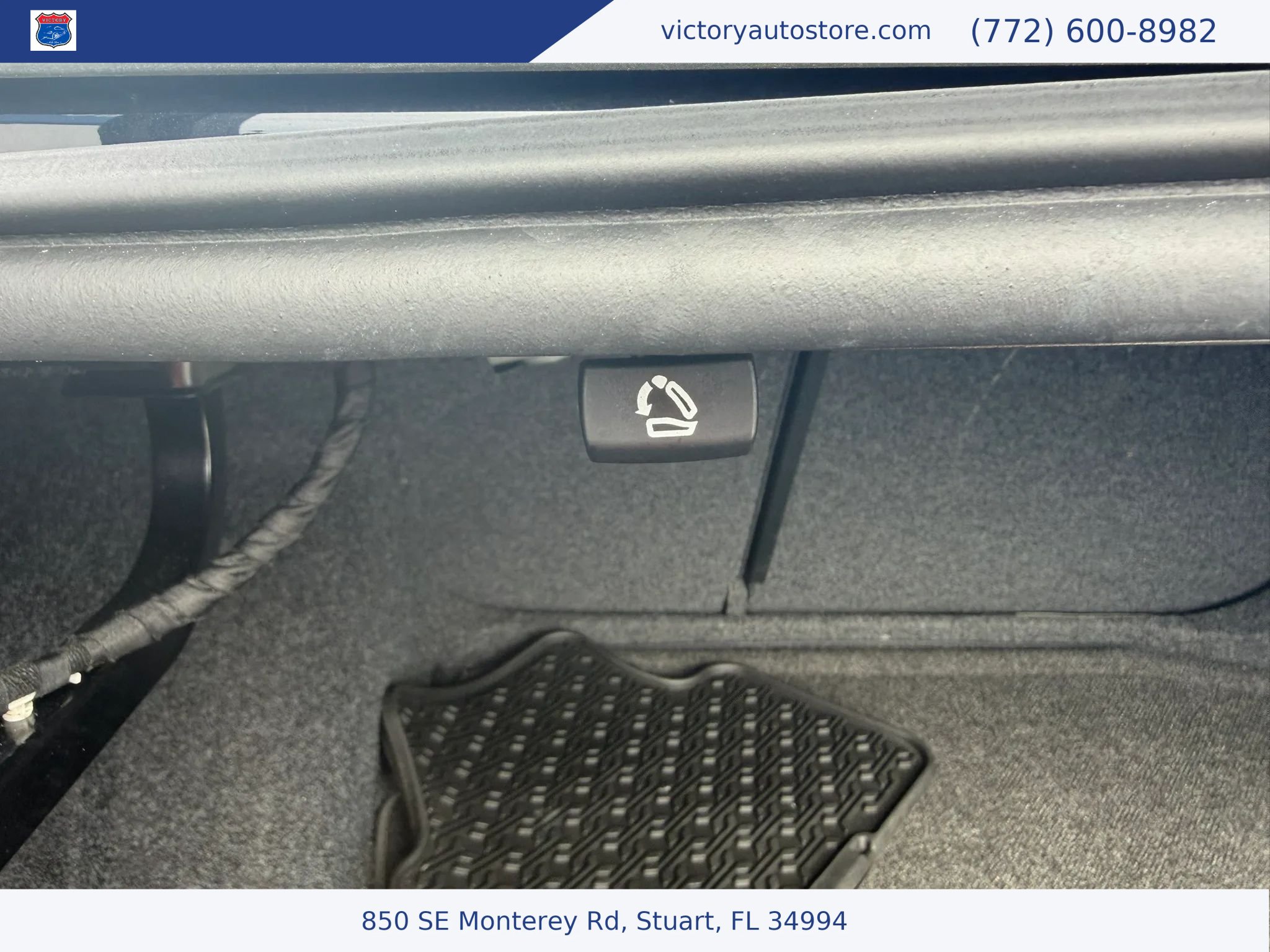 Used 2020 Volkswagen Jetta R-Line w/ R-Line Cold Weather Package FWD image 51