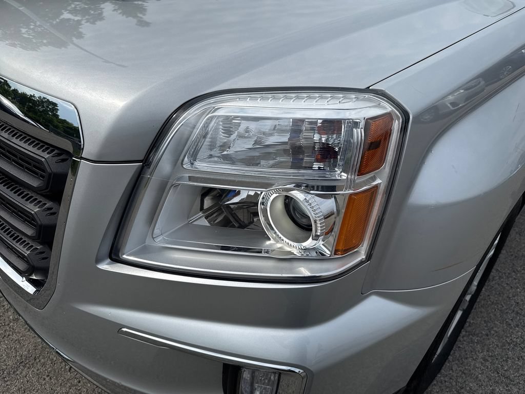 Used 2017 GMC Terrain SLE w/ Driver Alert Package I AWD/4WD image 19