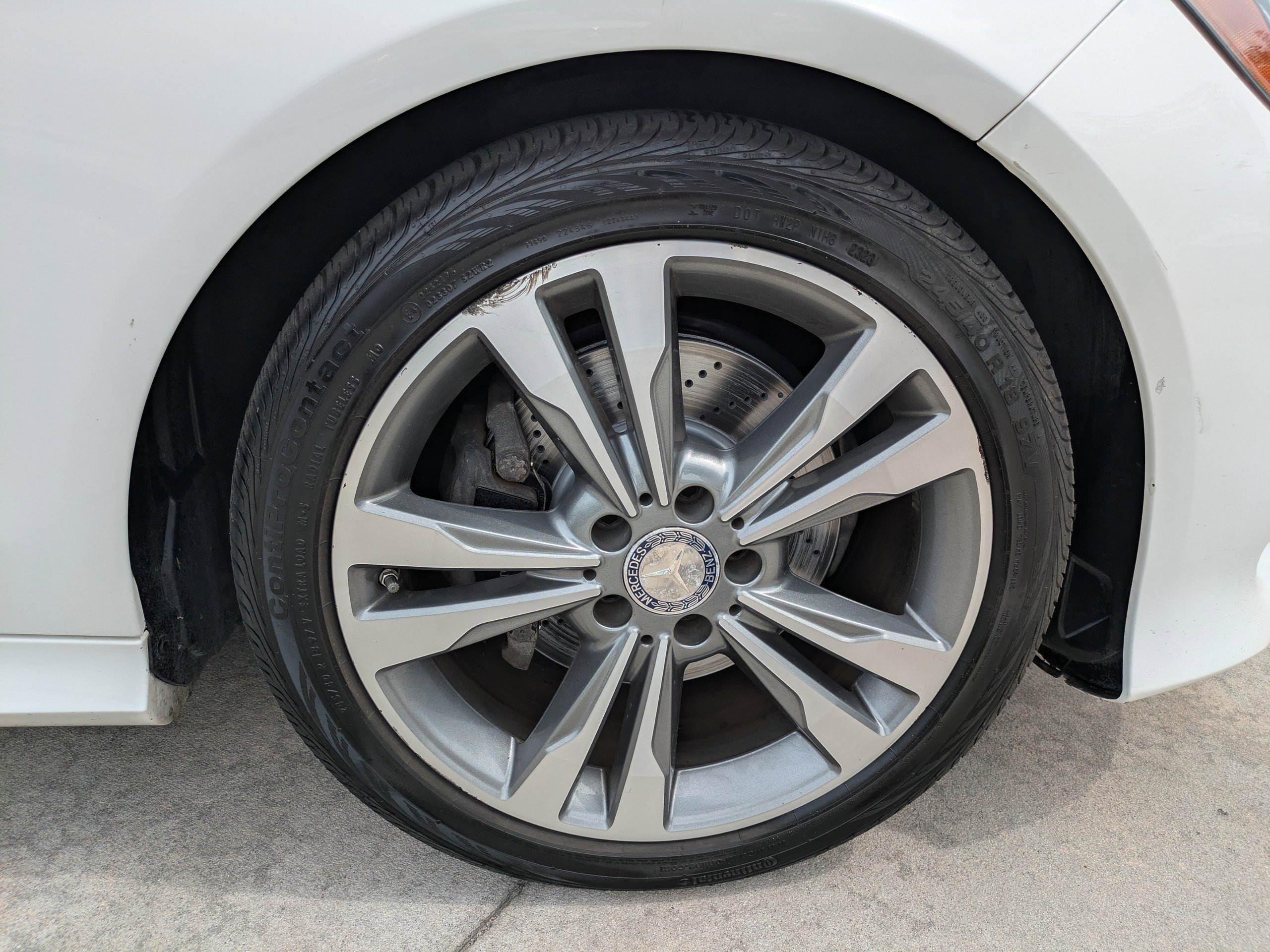 Used 2016 Mercedes-Benz E 350 4MATIC Sedan image 9