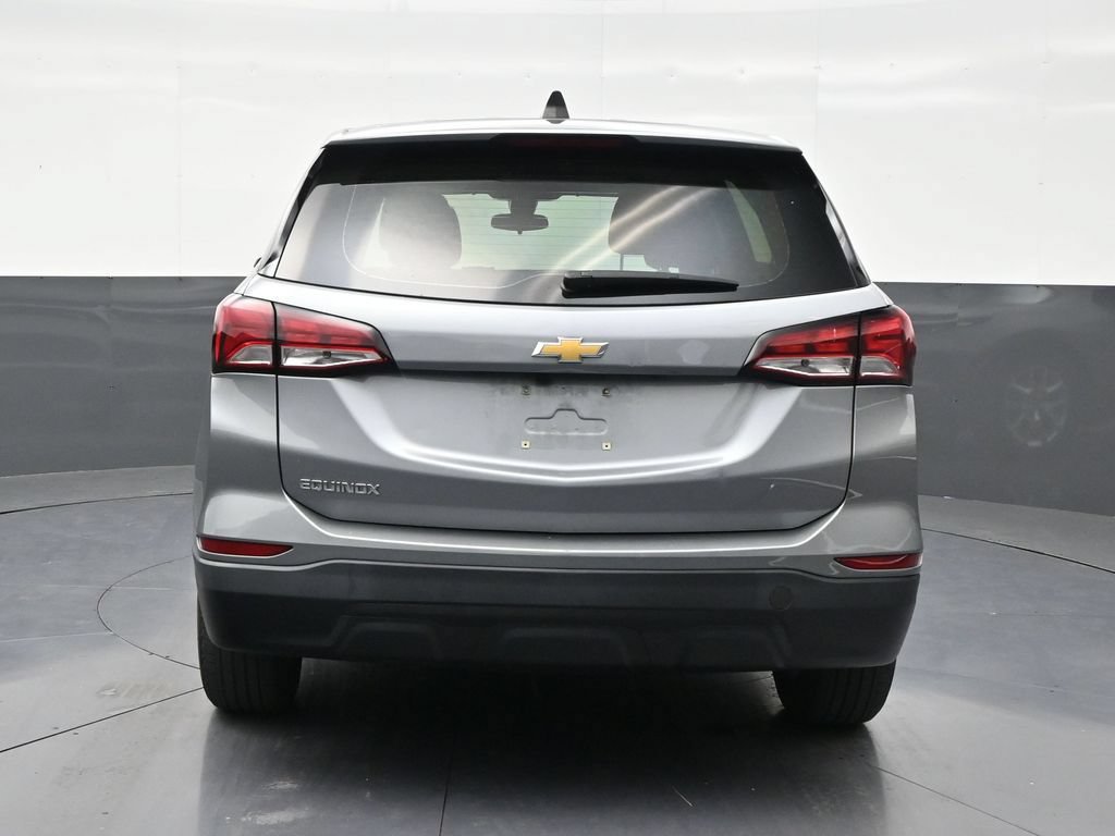 Used 2024 Chevrolet Equinox LS FWD image 4