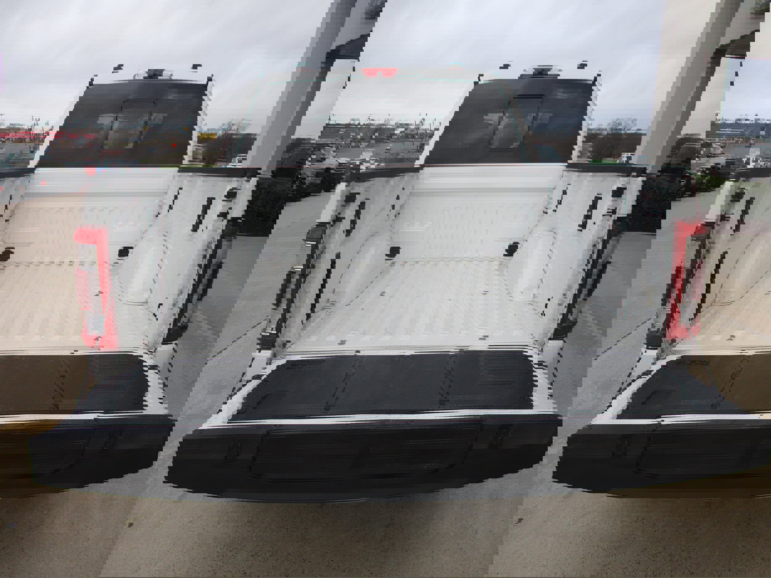 Used 2021 Ford F150 Platinum w/ Equipment Group 701A High image 10