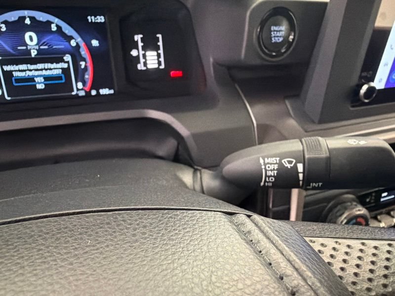 Used 2025 Toyota Tacoma SR5 AWD/4WD image 26