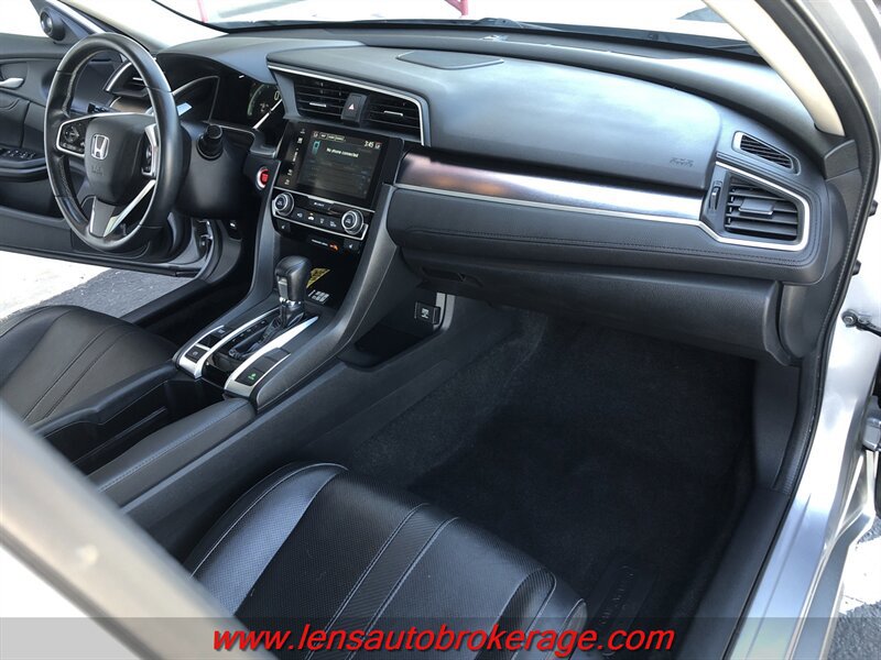 Used 2016 Honda Civic Touring image 23
