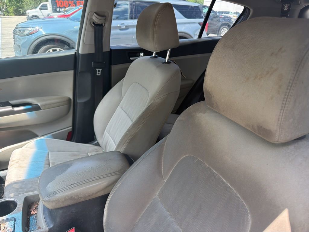 Used 2021 Kia Sportage LX FWD image 10