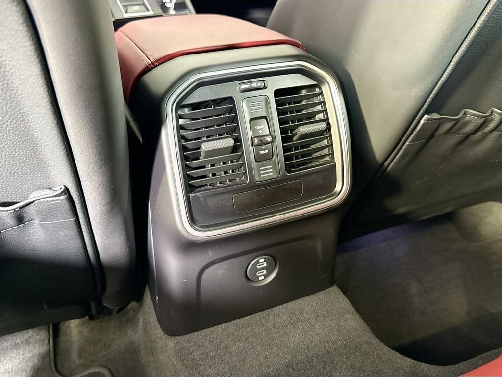 Certified 2023 Porsche Macan Turbo AWD/4WD image 20