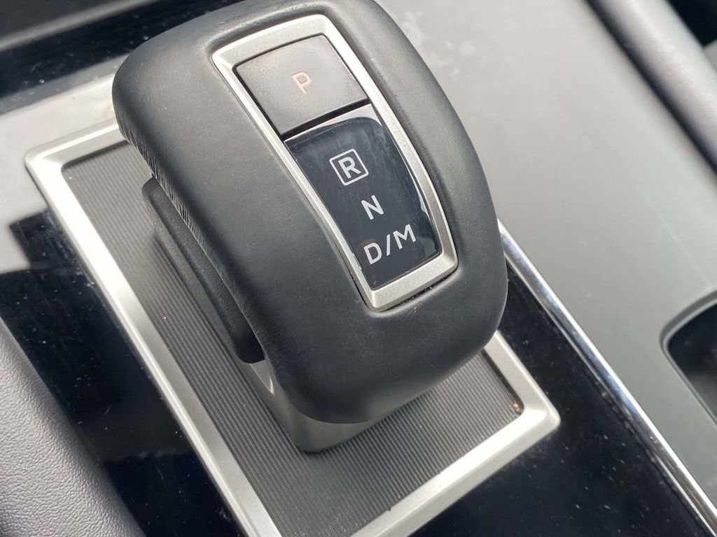 Used 2023 Mitsubishi Outlander SE image 57