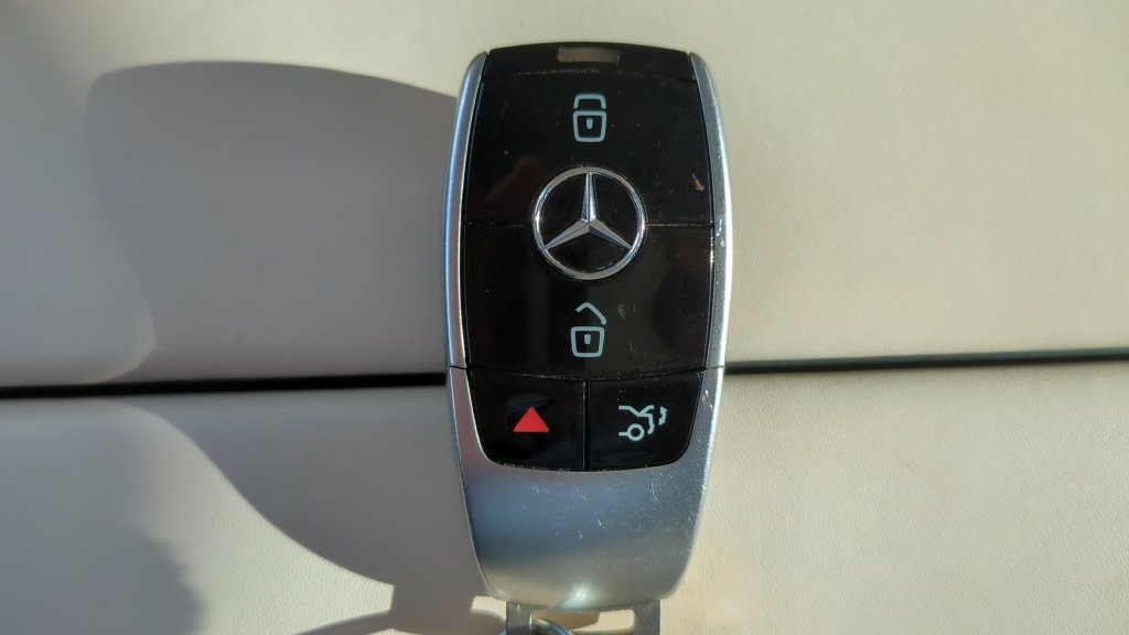 Used 2018 Mercedes-Benz E 400 Coupe image 23