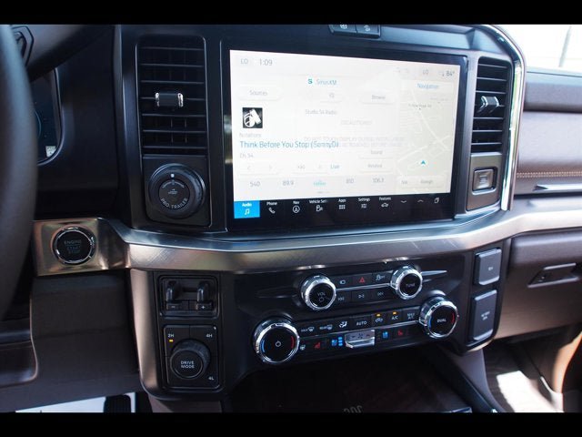 Used 2026 Ford F450 King Ranch w/ Chrome Package AWD/4WD image 27