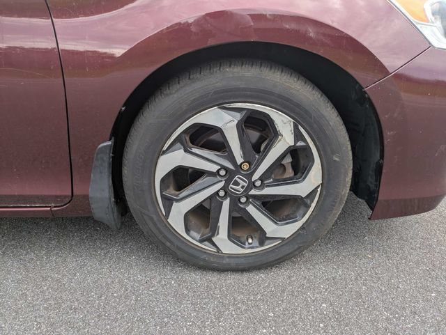Used 2017 Honda Accord EX-L image 11