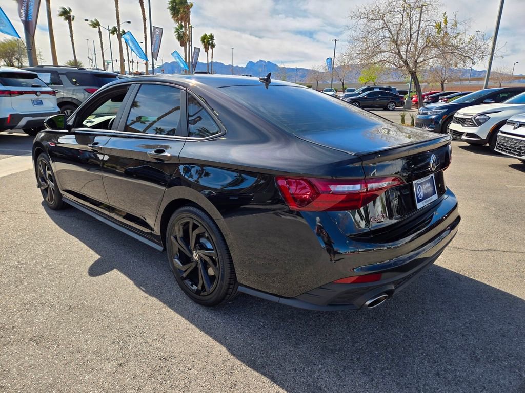 Certified 2024 Volkswagen Jetta GLI Autobahn w/ GLI Black Package image 4