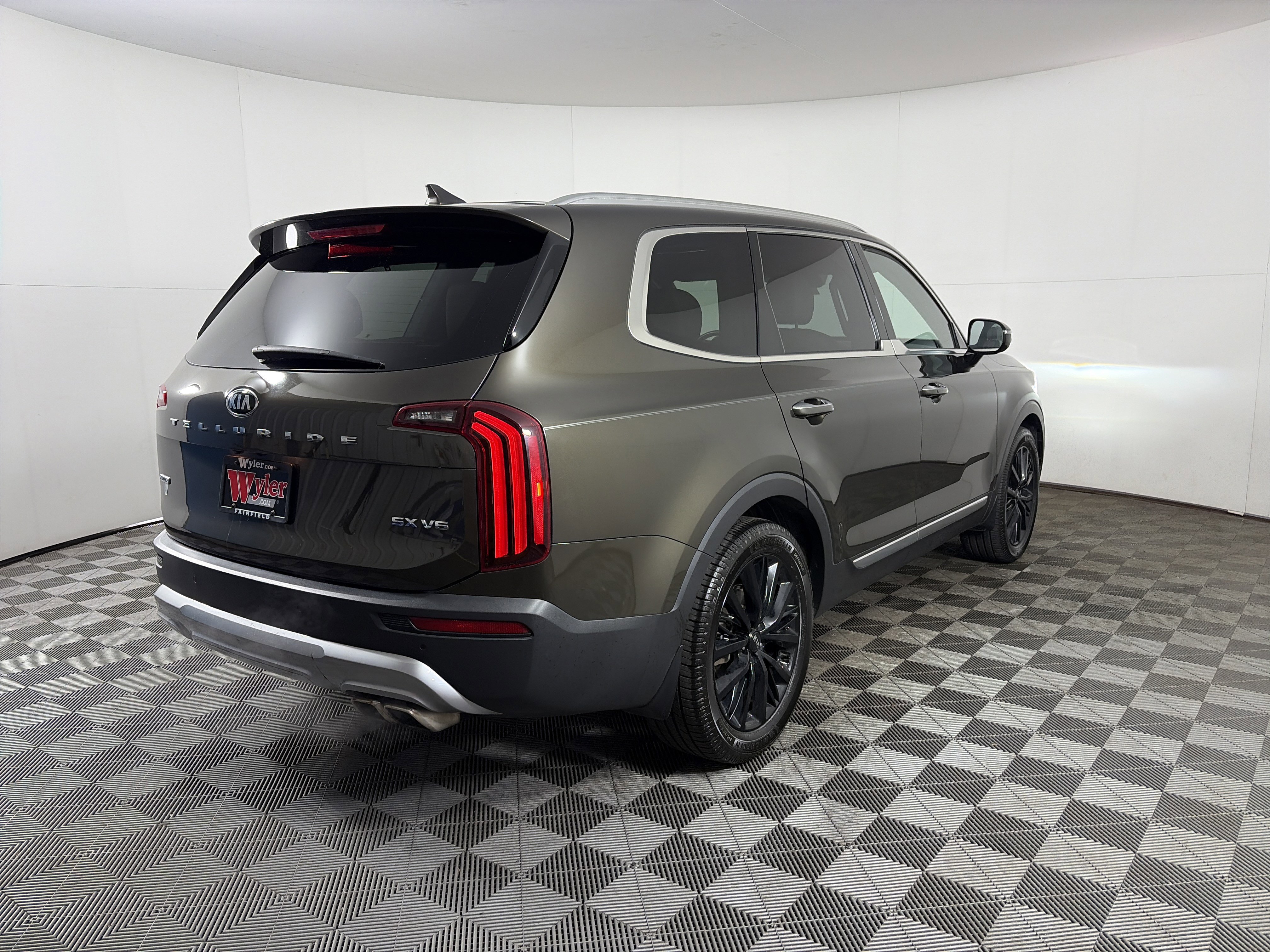 Used 2020 Kia Telluride SX w/ SX Prestige Package image 22