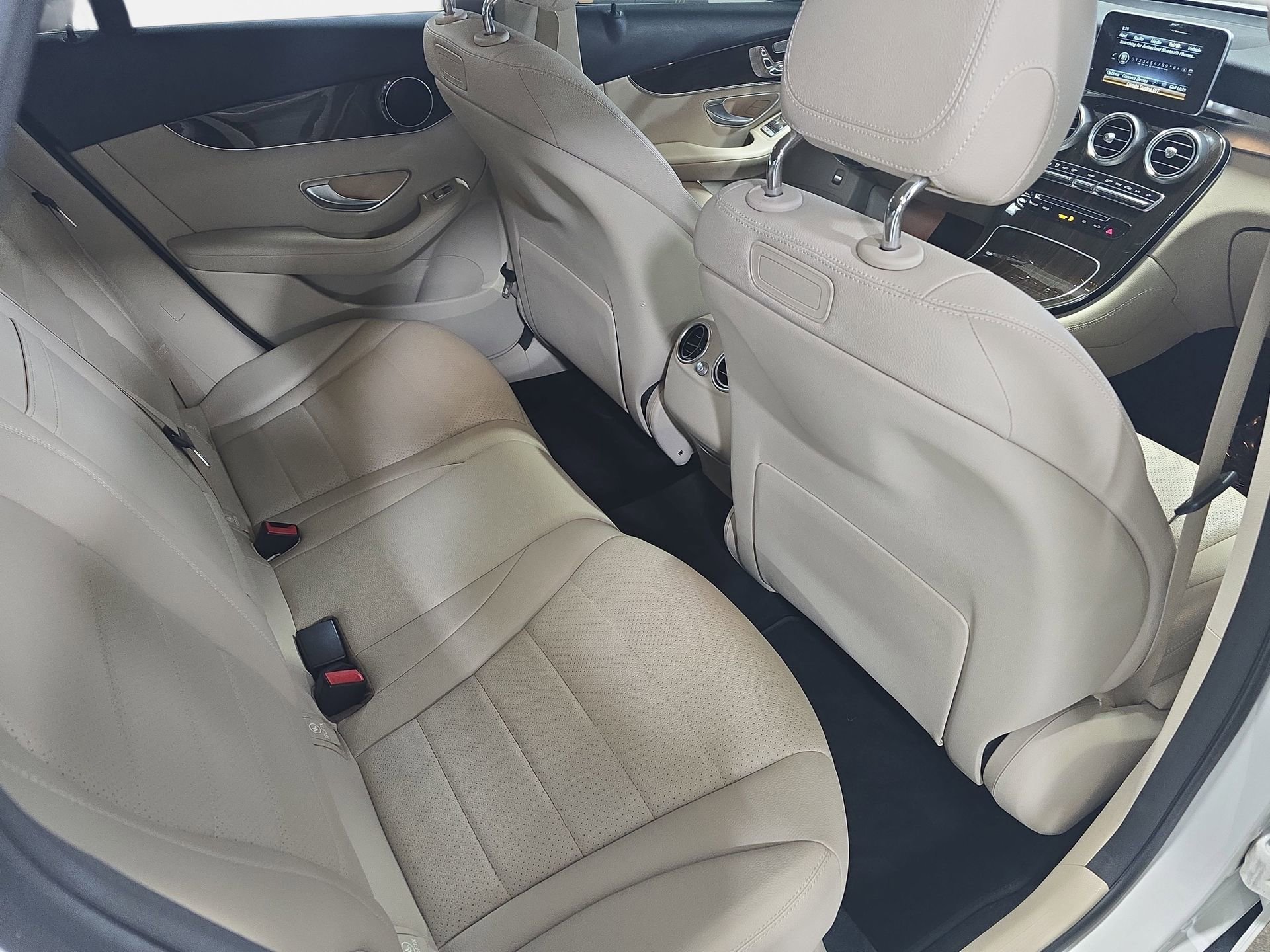 Certified 2019 Mercedes-Benz GLC 300 image 11