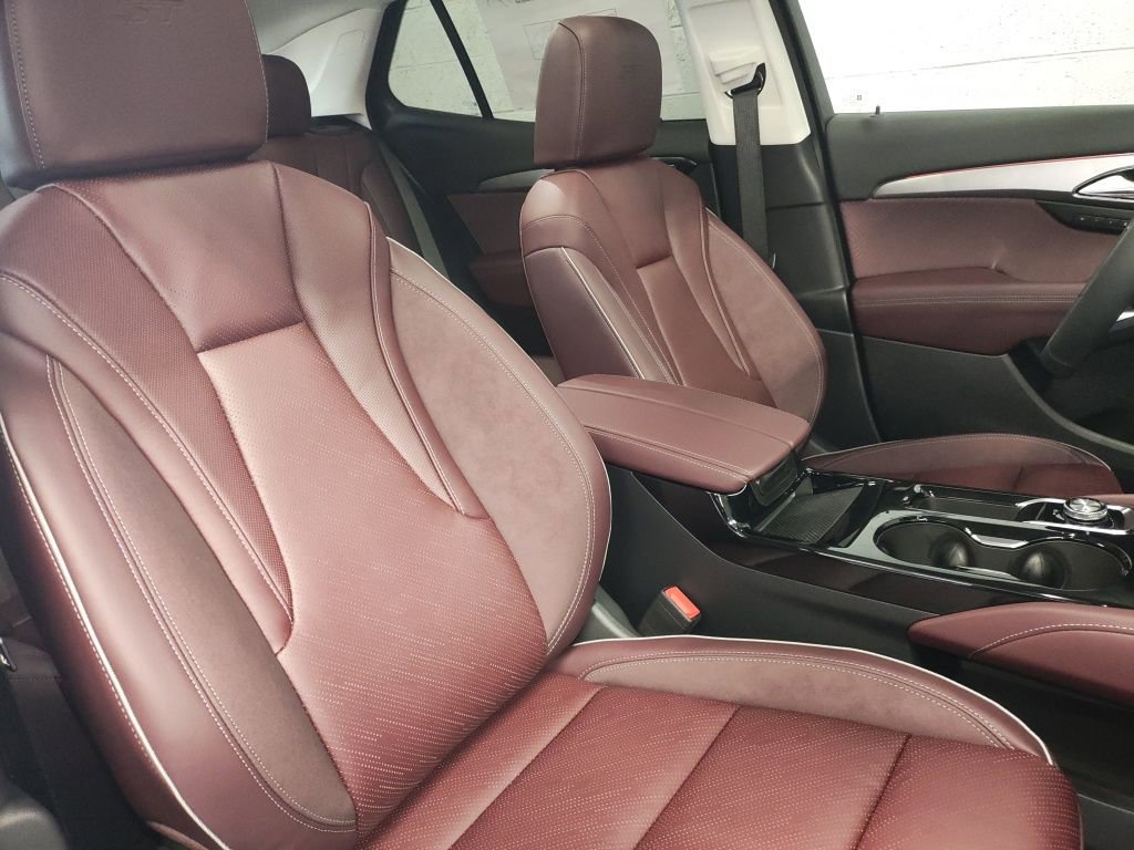 New 2026 Buick Envision Sport Touring image 9