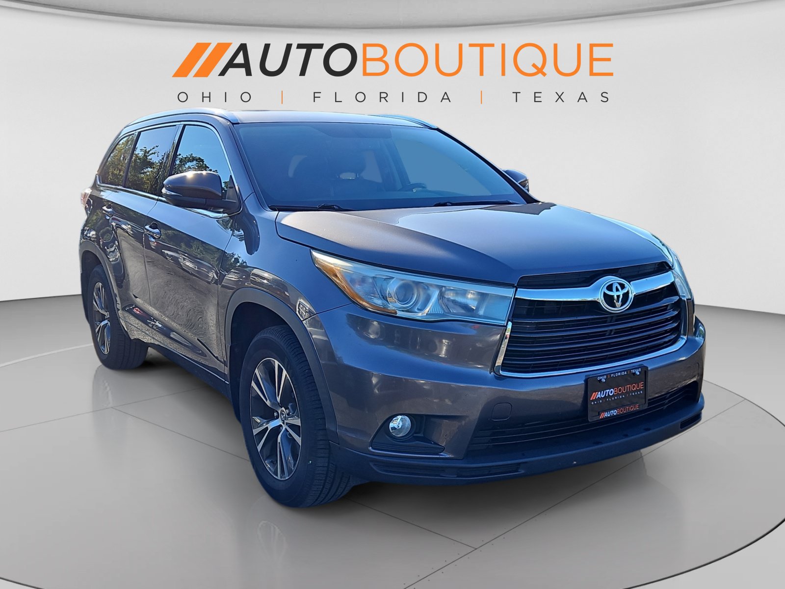 Used 2016 Toyota Highlander XLE AWD/4WD image 8