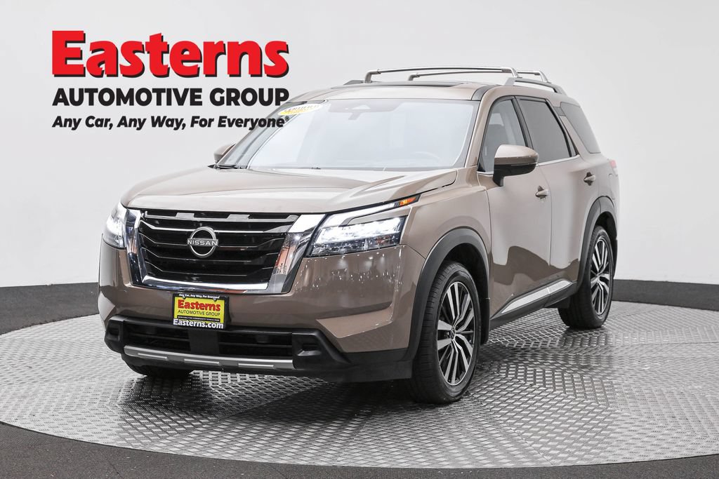 Used 2023 Nissan Pathfinder Platinum w/ Cargo Package AWD/4WD image 1